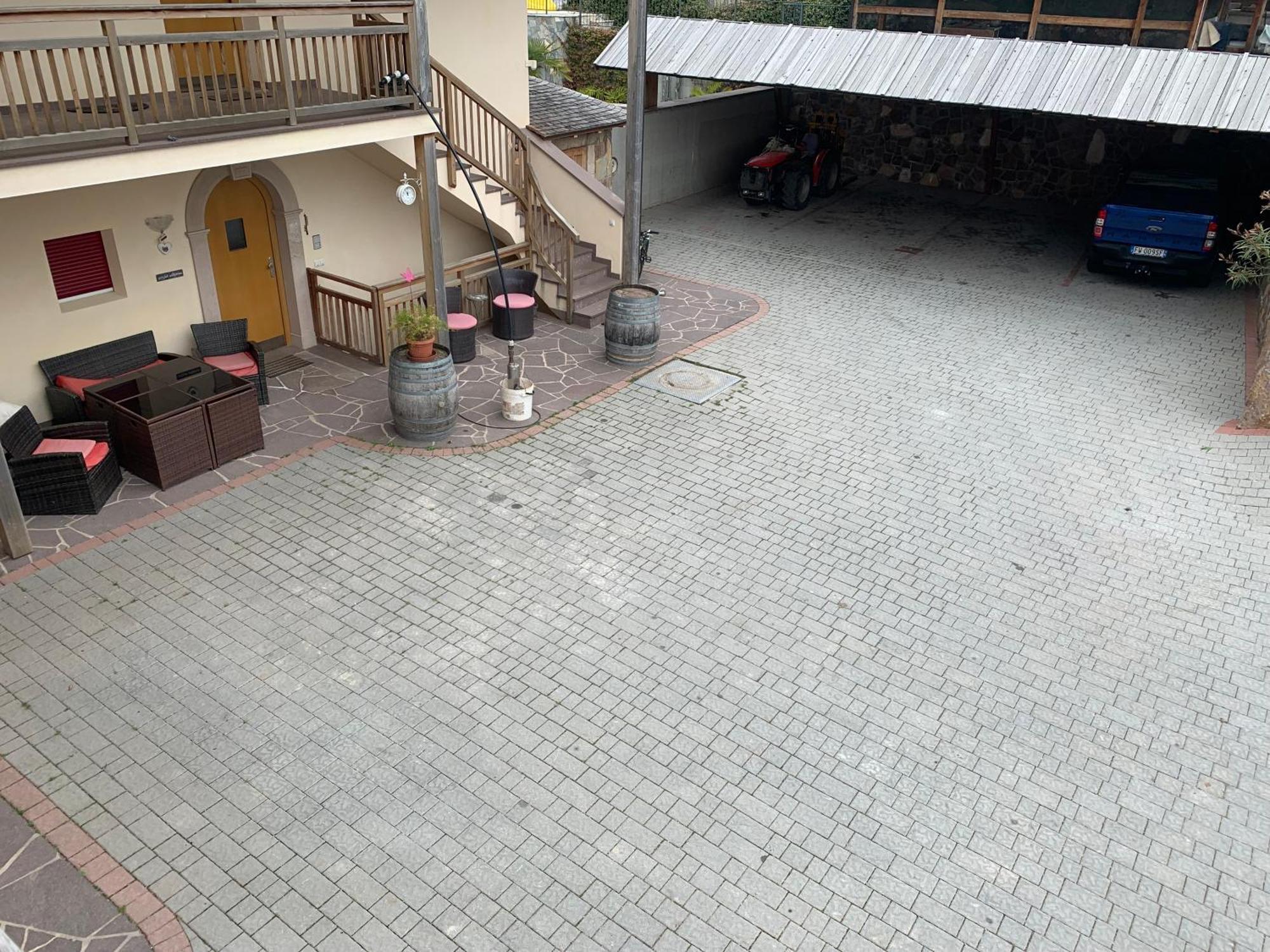 Wiesmuellerhof Caldaro Bagian luar foto