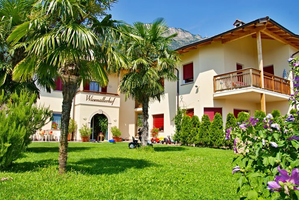Wiesmuellerhof Caldaro Bagian luar foto