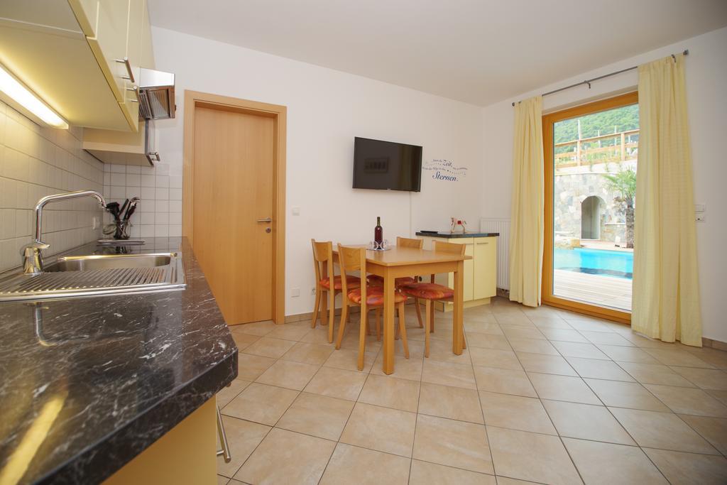 Wiesmuellerhof Caldaro Bagian luar foto