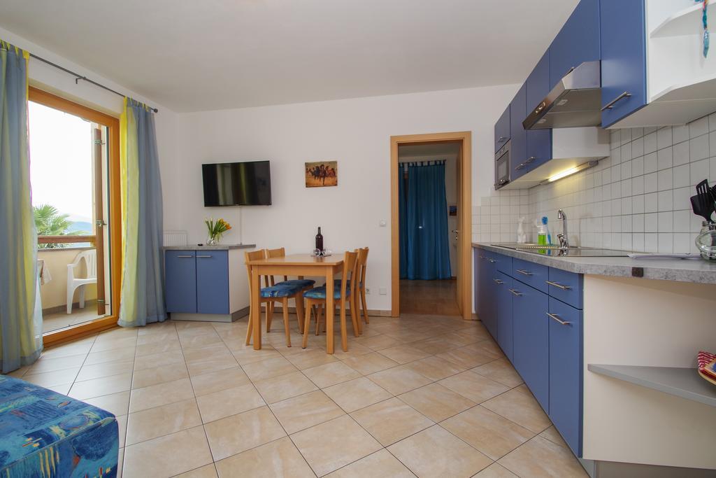 Wiesmuellerhof Caldaro Bagian luar foto