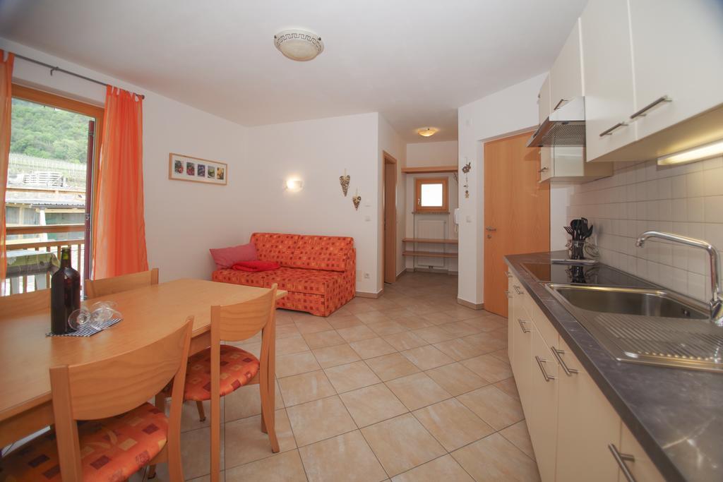 Wiesmuellerhof Caldaro Bagian luar foto